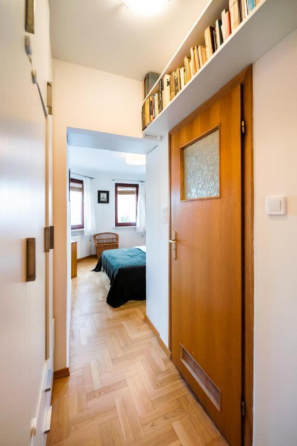Woronicza Homey Wooden Apartment Warschau Buitenkant foto